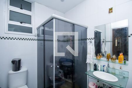 Apartamento à venda com 180m², 4 quartos e 1 vagaBanheiro da Suíte