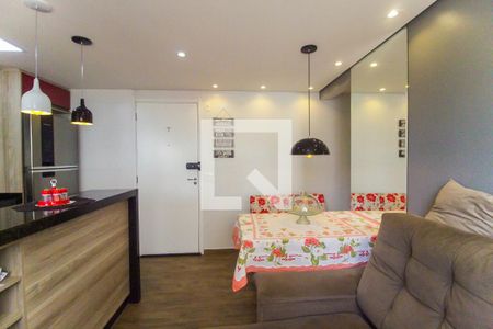 Sala de apartamento para alugar com 2 quartos, 40m² em Itaquera, São Paulo
