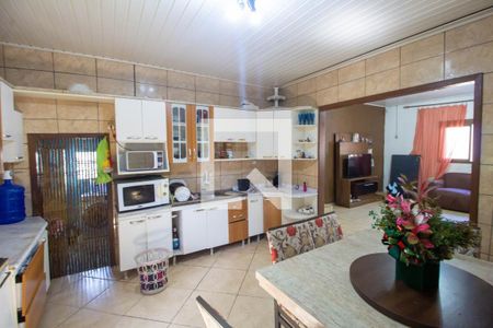 Casa para alugar com 110m², 3 quartos e 2 vagasCozinha