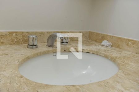 Apartamento para alugar com 36m², 1 quarto e 1 vaga Apartamento para alugar com 36m², 1 quarto e 1 vagaBanheira