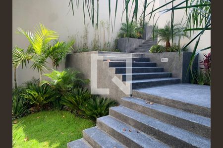 Casa à venda com 640m², 4 quartos e sem vaga