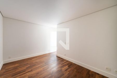 Apartamento à venda com 245m², 4 quartos e 4 vagas