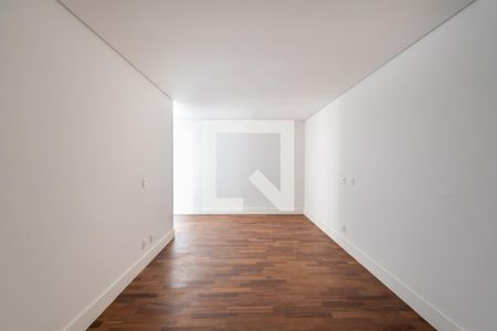 Apartamento à venda com 4 quartos, 245m² em Santa Cecilia, São Paulo