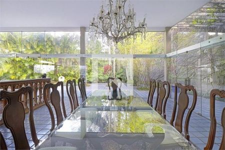 Casa à venda com 680m², 6 quartos e 10 vagas