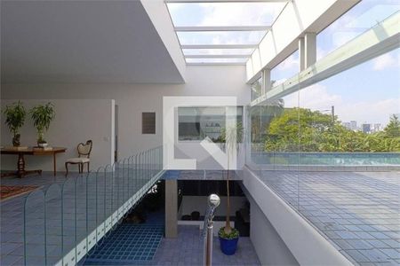 Casa à venda com 680m², 6 quartos e 10 vagas