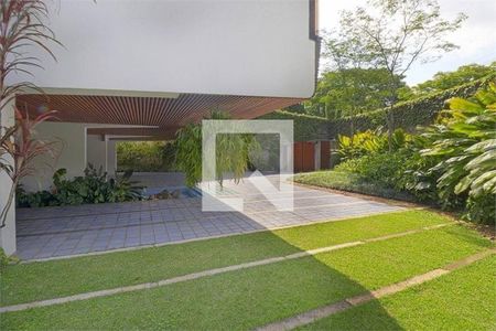 Casa à venda com 680m², 6 quartos e 10 vagas