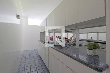 Casa à venda com 680m², 6 quartos e 10 vagas