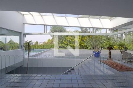 Casa à venda com 680m², 6 quartos e 10 vagas