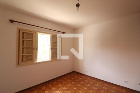 Quarto 1 de casa para alugar com 3 quartos, 140m² em Vila Mariza Mazzei, São Paulo