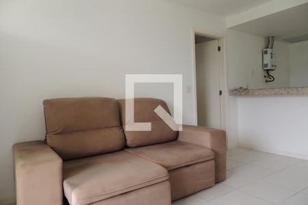 Sala / Cozinha de apartamento para alugar com 1 quarto, 42m² em Jacarepaguá, Rio de Janeiro