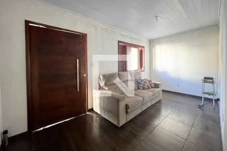 Sala de casa à venda com 2 quartos, 120m² em Cavalhada, Porto Alegre