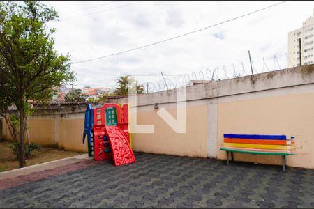 Apartamento para alugar com 48m², 2 quartos e 1 vaga Apartamento para alugar com 48m², 2 quartos e 1 vagaÁrea Comum - Playground