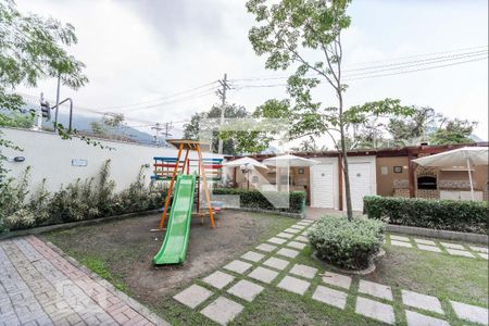 Apartamento à venda com 44m², 2 quartos e sem vagaÁrea comum - playground 