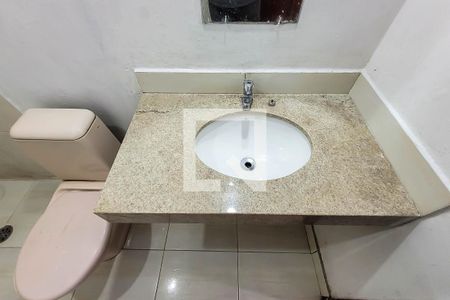 Casa para alugar com 38m², 1 quarto e sem vagaBanheiro