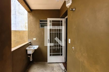 Área de Serviço de casa para alugar com 1 quarto, 25m² em Vila das Mercês, São Paulo