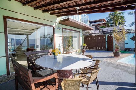 Casa para alugar com 380m², 1 quarto e 1 vagaQuintal