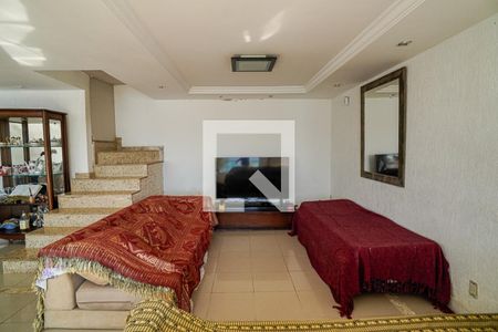Sala de casa para alugar com 1 quarto, 380m² em Piratininga, Niterói