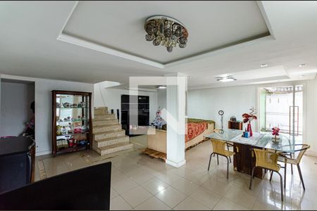 Sala de casa para alugar com 1 quarto, 262m² em Piratininga, Niterói