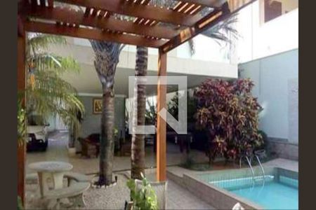 Casa para alugar com 350m², 4 quartos e 10 vagas