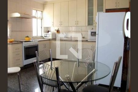 Casa para alugar com 4 quartos, 350m² em Castelo, Belo Horizonte