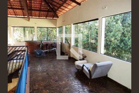 Casa de Condomínio à venda com 3 quartos, 468m² em Jardins de Petrópolis, Nova Lima