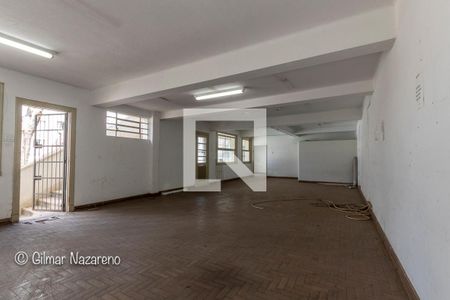 Casa à venda com 525m², 2 quartos e 4 vagas