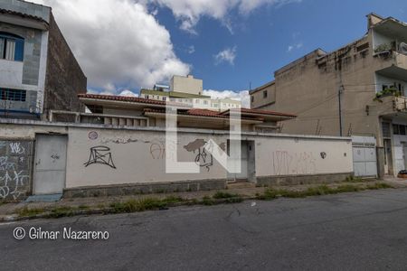 Casa à venda com 525m², 2 quartos e 4 vagas