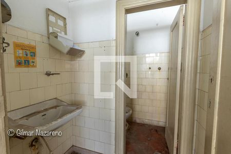 Casa à venda com 525m², 2 quartos e 4 vagas