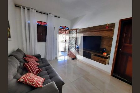 Casa à venda com 6 quartos, 360m² em Jardim Guanabara, Belo Horizonte