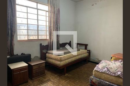 Casa à venda com 3 quartos, 240m² em Salgado Filho, Belo Horizonte