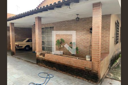 Casa à venda com 3 quartos, 240m² em Salgado Filho, Belo Horizonte