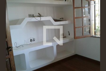 Casa à venda com 5 quartos, 465m² em Serra, Belo Horizonte