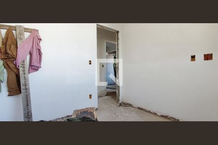 Apartamento à venda com 3 quartos, 177m² em Planalto, Belo Horizonte