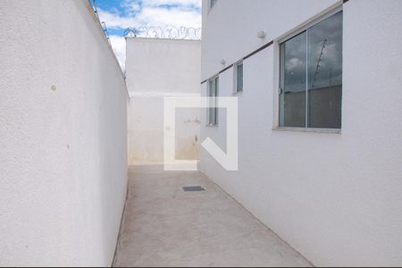 Apartamento à venda com 108m², 2 quartos e 1 vagaÁrea de Serviço