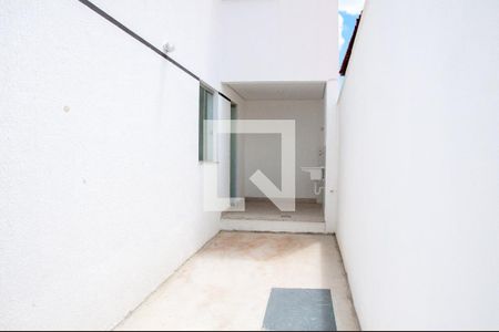 Apartamento à venda com 108m², 2 quartos e 1 vagaÁrea de Serviço