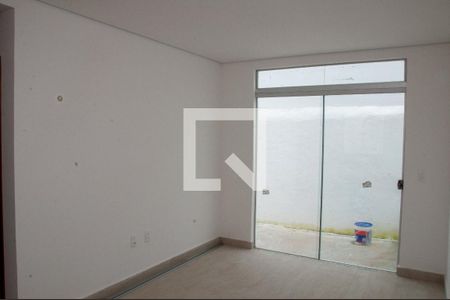 Sala de apartamento à venda com 2 quartos, 108m² em Alvorada, Contagem
