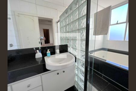 Apartamento à venda com 4 quartos, 230m² em Ouro Preto, Belo Horizonte