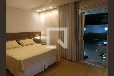 Apartamento à venda com 247m², 4 quartos e 4 vagas
