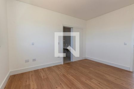 Casa de condomínio à venda com 344m², 4 quartos e 3 vagasSuíte 3