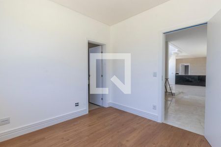 Suíte 1 de casa de condomínio à venda com 4 quartos, 344m² em Alphaville, Nova Lima