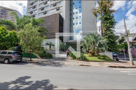 Apartamento para alugar com 75m², 2 quartos e 1 vagaFachada