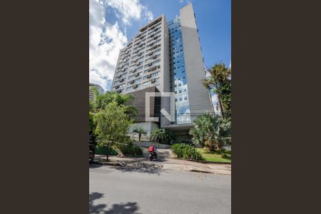 Apartamento para alugar com 75m², 2 quartos e 1 vagaFachada