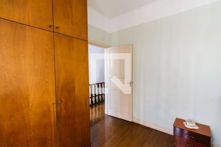 Casa à venda com 210m², 4 quartos e 2 vagasQuarto 4