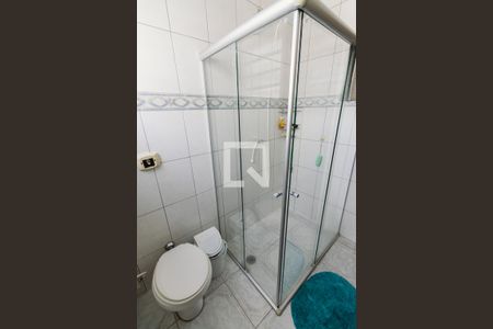 Casa à venda com 210m², 4 quartos e 2 vagasBanheiro 2