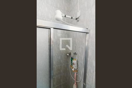 Casa à venda com 210m², 4 quartos e 2 vagasBanheiro da Suíte 2 Chuveiro