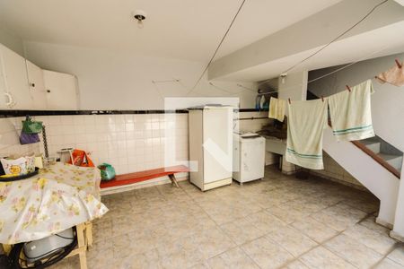 Casa à venda com 210m², 4 quartos e 2 vagasLavanderia