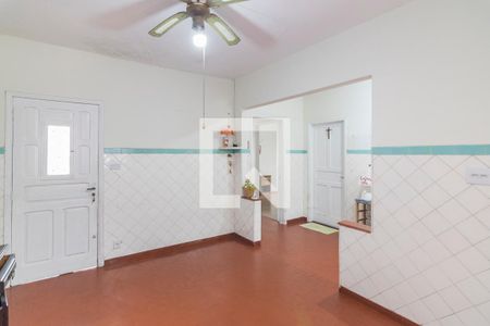 Casa à venda com 277m², 3 quartos e 2 vagas Casa à venda com 277m², 3 quartos e 2 vagasCopa