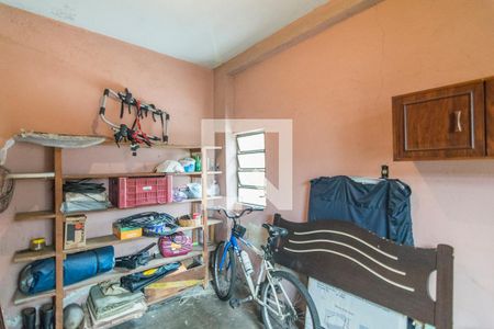 Casa à venda com 277m², 3 quartos e 2 vagas Casa à venda com 277m², 3 quartos e 2 vagasQuarto de Serviço