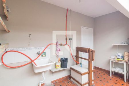 Casa à venda com 277m², 3 quartos e 2 vagas Casa à venda com 277m², 3 quartos e 2 vagasÁrea de Serviço