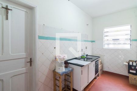 Casa à venda com 277m², 3 quartos e 2 vagas Casa à venda com 277m², 3 quartos e 2 vagasCozinha